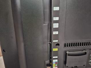 NEUWERTIGER SMARTTV zu verkaufen. NEUWERTIGER SMARTTV zu verkaufen.