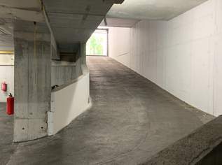 Garagenplatz beim Bahnhof Garagenplatz beim Bahnhof