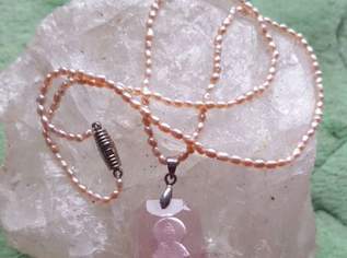 Kette Süßwasserperlen & Buddha Anhänger im Backschliff / Geschenkbox