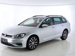 Golf Comfortline 1,6 TDI SCR DSG, 12990 €, Auto & Fahrrad-Autos in 4084 St. Agatha Golf Comfortline 1,6 TDI SCR DSG, 12990 €, Auto & Fahrrad-Autos in 4084 St. Agatha