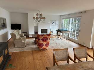 Ferienhaus mit Panoramablick und privatem Seezugang am Attersee, 1300000 €, Immobilien-Häuser in 4866 Unterach