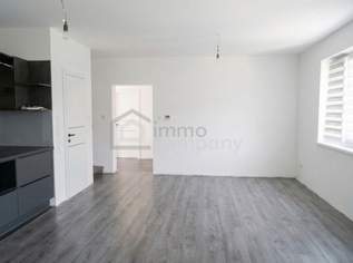 Moderner Familien-Wohntraum in ruhiger Lage, 450000 €, Immobilien-Häuser in 2020 Oberfellabrunn