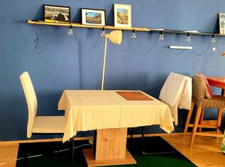 Mitbewohnerin Eigenes grosses Zimmer