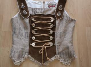 Trachtenrock und Trachtenoberteil