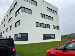 Helles, freundliches Büro, Erstbezug-Autobahnnähe noch 230 m2 in 2. Stock verfügbar, 0 €, Immobilien-Gewerbeobjekte in 4481 Asten