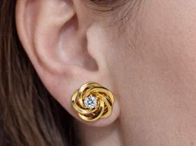 Ohrstecker mit je einem Brillanten 0,08 ct. in 585er-Gelbgold , 450 €, Kleidung & Schmuck-Accessoires, Uhren, Schmuck in Deutschland