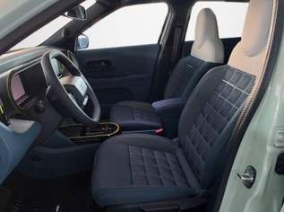 Grande Panda 1.2 La Prima Hybrid eDCT/WINTER-..., 25165 €, Auto & Fahrrad-Autos in 6844 Gemeinde Altach