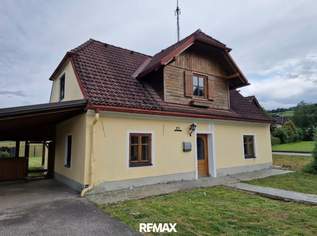 Teilsaniertes Einfamilienhaus mit großem Grundstück in ruhiger Lage, 189000 €, Immobilien-Häuser in 9431 Siegelsdorf