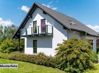 Viel Platz zum Leben: Einfamilienhaus mit 167 m² Wohnfläche und Nebengebäuden, 560000 €, Immobilien-Gewerbeobjekte in 9062 Tuderschitz