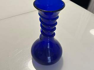 Glas Vase mundgeblasen , 30 €, Haus, Bau, Garten-Geschirr & Deko in 7111 Parndorf Glas Vase mundgeblasen , 30 €, Haus, Bau, Garten-Geschirr & Deko in 7111 Parndorf