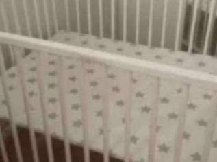 Kinderbett, Fahrrad , Kinderwaagen Zubehör, 160 €, Kindersachen-Kinderzimmer in 1220 Donaustadt