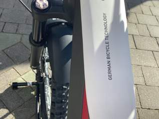 E-bike, 2700 €, Auto & Fahrrad-Fahrräder in 3264 Gemeinde Gresten