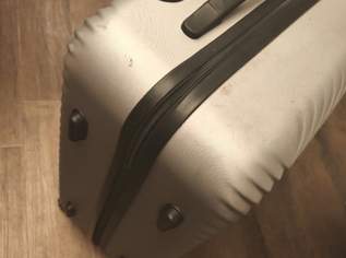 SUITCASE 69cm , 15 €, Marktplatz-Sportgeräte & Zubehör in 1020 Leopoldstadt