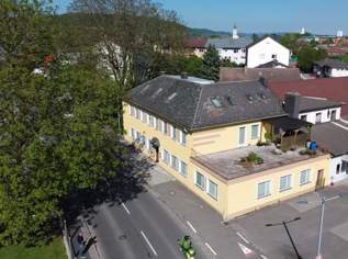 Früheres Wirtshaus mit drei Wohneinheiten inmitten von Pöchlarn!, 550000 €, Immobilien-Gewerbeobjekte in 3380 Gemeinde Pöchlarn Früheres Wirtshaus mit drei Wohneinheiten inmitten von Pöchlarn!, 550000 €, Immobilien-Gewerbeobjekte in 3380 Gemeinde Pöchlarn