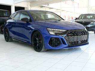 RS3 *SEPANGBLAU EXKLUSIV*MATRIX*RS AGA*B&O*, 63699 €, Auto & Fahrrad-Autos in 6426 Gemeinde Roppen