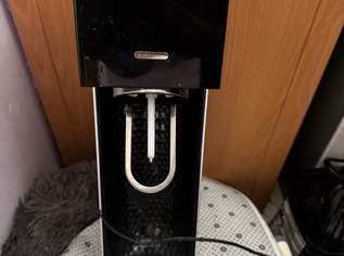 Verkaufe Soda stream mit zwei Ersatz tausch zylinder Verkaufe Soda stream mit zwei Ersatz tausch zylinder