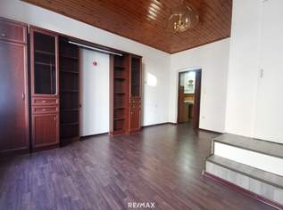 1 Zimmer für Singles oder Praxisraum mit Küche. Renovieren / sanieren. Sofortbezug auch möglich., 121000 €, Immobilien-Wohnungen in 1170 Hernals