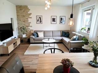 GEMÜTLICHE und HELLE 4 Zimmer-WOHNUNG - LOGGIA -LIFT, 225000 €, Immobilien-Wohnungen in Niederösterreich