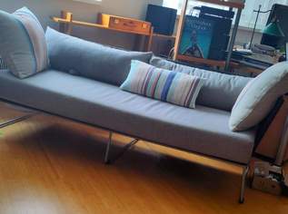 3er Sofa draussen und innen verwendbar mit Kissen