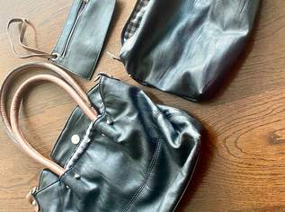 Schwarze 3-teilige Damenhandtasche, 25 €, Kleidung & Schmuck-Taschen & Koffer in 3100 St. Pölten