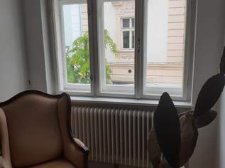Attraktive WG-Zimmer im Zentrum - voll möbliert!, 480 €, Immobilien-Kleinobjekte & WGs in 2700 Wiener Neustadt