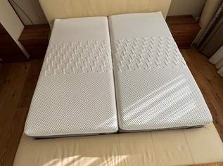 Schlafzimmer Bett von Joop Leder, 900 €, Haus, Bau, Garten-Möbel & Sanitär in 2483 Gemeinde Ebreichsdorf