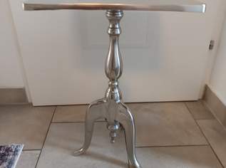 BEISTELLTISCHERL, 55 €, Marktplatz-Sammlungen & Haushaltsauflösungen in 3511 Gemeinde Furth bei Göttweig BEISTELLTISCHERL, 55 €, Marktplatz-Sammlungen & Haushaltsauflösungen in 3511 Gemeinde Furth bei Göttweig