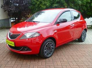 Ypsilon Gold 1,0 GSE ''Hybrid'', 10750 €, Auto & Fahrrad-Autos in 4872 Neukirchen an der Vöckla Ypsilon Gold 1,0 GSE ''Hybrid'', 10750 €, Auto & Fahrrad-Autos in 4872 Neukirchen an der Vöckla