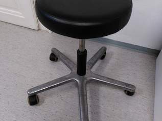 Drehhocker, 40 €, Haus, Bau, Garten-Möbel & Sanitär in 2111 Gemeinde Harmannsdorf