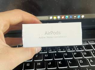 AirPods 4