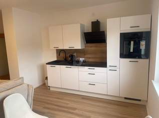 RENOVIERT MIT LOGGIA, 0 €, Immobilien-Wohnungen in 4490 Sankt Florian