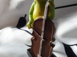 EINE KLEINE NACHTMUSIK.....ÄHHH FROSCHMUSIK !!