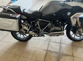 Verkaufe Motorrad, 15600 €, Auto & Fahrrad-Motorräder in 1110 Simmering Verkaufe Motorrad, 15600 €, Auto & Fahrrad-Motorräder in 1110 Simmering
