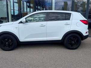 Sportage Titan 1,7 CRDi 2WD, 10480 €, Auto & Fahrrad-Autos in 5202 Neumarkt am Wallersee