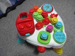 Spiel Tisch, 30 €, Kindersachen-Spielzeug in 6655 Gemeinde Kaisers Spiel Tisch, 30 €, Kindersachen-Spielzeug in 6655 Gemeinde Kaisers