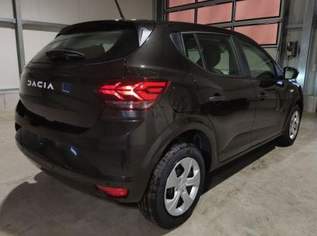 Sandero Essential TCe 90 PS Klima-DAB-LED-Tem..., 19004 €, Auto & Fahrrad-Autos in 6844 Gemeinde Altach