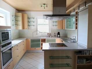 Modernisiertes Einfamilienhaus zum Fertigstellen: Ihr Traumhaus mit riesigem Garten in wunderschöner Lage!, 320000 €, Immobilien-Häuser in 2731 Urschendorf