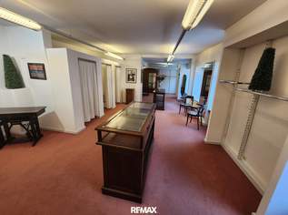 Bad Aussee Zentrum: Großes Geschäftslokal in Bestlage über 2 Etagen, 990 €, Immobilien-Gewerbeobjekte in 8990 Bad Aussee