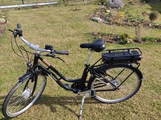 City E-Bike, neuwertig , 700 €, Auto & Fahrrad-Fahrräder in 2724 Gemeinde Hohe Wand
