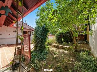 Gemütliche Liegenschaft mit Weinkeller und idyllischem Innenhof - Haupt-und Nebenwohnsitz möglich!, 89900 €, Immobilien-Häuser in 2024 Mailberg Gemütliche Liegenschaft mit Weinkeller und idyllischem Innenhof - Haupt-und Nebenwohnsitz möglich!, 89900 €, Immobilien-Häuser in 2024 Mailberg