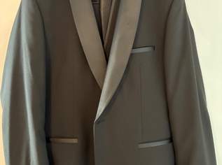 Anzug/ Smoking, 150 €, Kleidung & Schmuck-Herrenkleidung in 6063 Marktgemeinde Rum