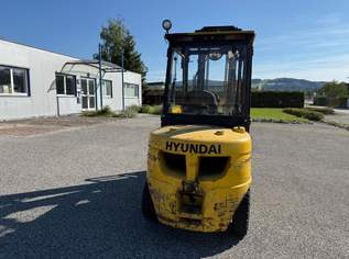 Hyundai STAPLER GABELSTAPLER 4,5TO HYUNDAI 30D -7E Hyundai STAPLER GABELSTAPLER 4,5TO HYUNDAI 30D -7E