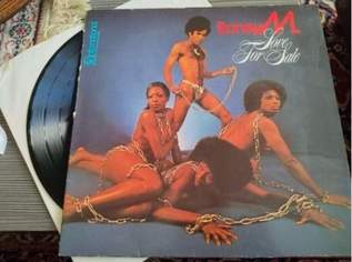 Diverse original seltene Singles Schallplatten aus den 80er, 15 €, Marktplatz-Antiquitäten, Sammlerobjekte & Kunst in 1220 Donaustadt Diverse original seltene Singles Schallplatten aus den 80er, 15 €, Marktplatz-Antiquitäten, Sammlerobjekte & Kunst in 1220 Donaustadt
