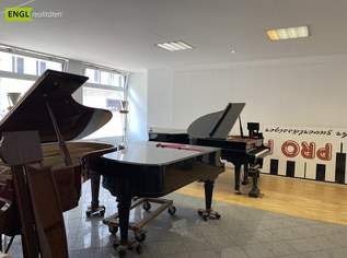 Modernes Geschäftslokal/Büro/Ordination in bester Lage incl. voll ausgestatteter 55m² Wohnung, 840000 €, Immobilien-Gewerbeobjekte in 1180 Währing