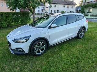 Focus EcoBoost Hybrid Active X AHV/PANO/LED, 13990 €, Auto & Fahrrad-Autos in 4120 Neufelden Focus EcoBoost Hybrid Active X AHV/PANO/LED, 13990 €, Auto & Fahrrad-Autos in 4120 Neufelden