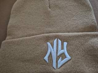 Hauben - Mützen Unisex, 5 €, Kleidung & Schmuck-Herrenkleidung in 1220 Donaustadt