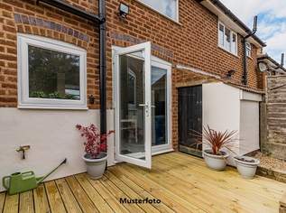 Neuwertiges Einfamilien-Reihenhaus mit Gartenanteil und durchdachter Raumaufteilung, 433000 €, Immobilien-Gewerbeobjekte in 1110 Simmering