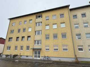 Sanierungsbedürftige 3-Zimmer-Wohnung mit ca. 77 m² inkl. Loggia in +++ Zeltweg +++, 64900 €, Immobilien-Wohnungen in 8740 Zeltweg