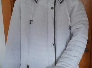 Neuwertige Übergangs-Steppjacke in Größe 52, 23 €, Kleidung & Schmuck-Damenkleidung in 6600 Marktgemeinde Reutte Neuwertige Übergangs-Steppjacke in Größe 52, 23 €, Kleidung & Schmuck-Damenkleidung in 6600 Marktgemeinde Reutte