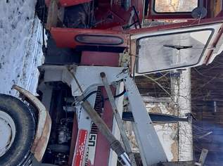 Traktor mit Frontlader , 4850 €, Auto & Fahrrad-Traktoren & Nutzfahrzeuge in 3842 Thaya